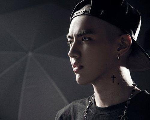 吴亦凡韩国爆料视频播放,揭秘背后惊人真相  第2张